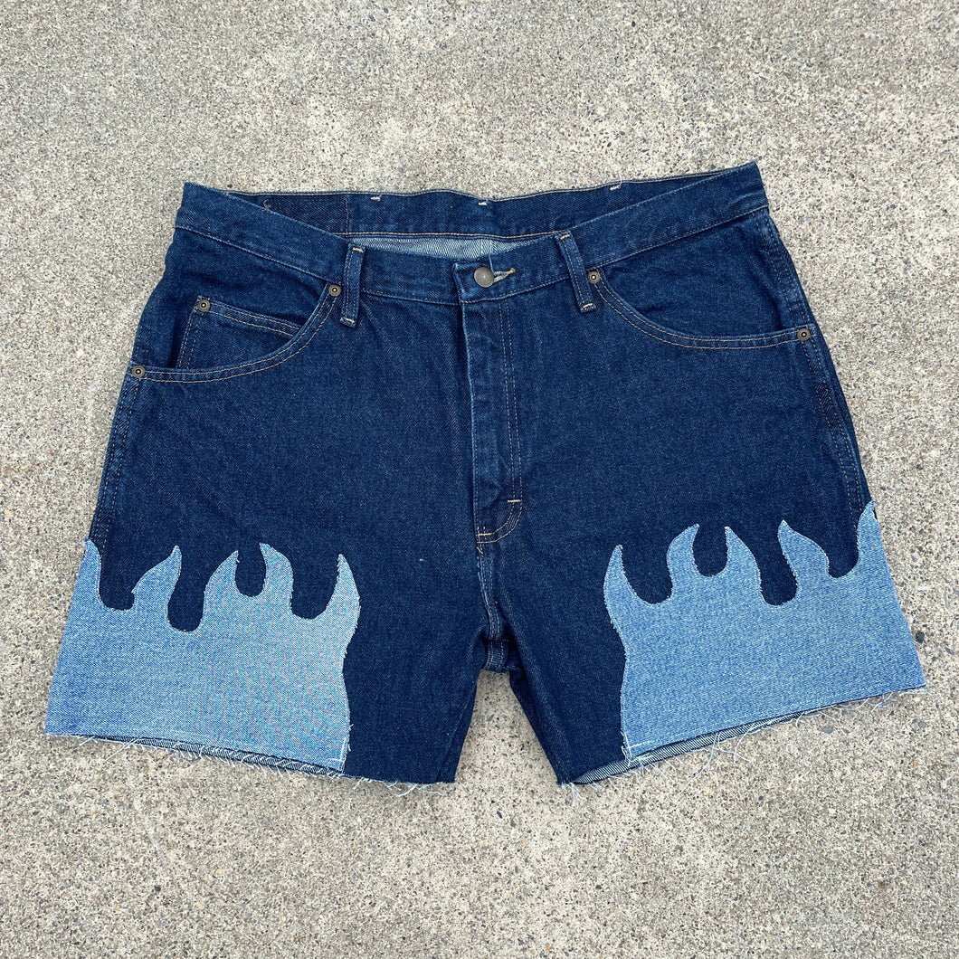 Denim on Fire Distress 5inch Wrangler Jorts 36W