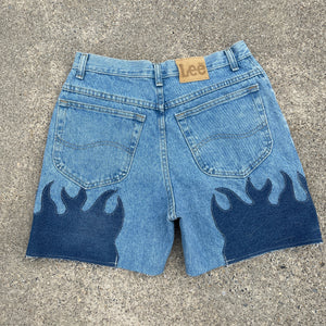 Denim on Fire Distress 5inch Lee Jorts 31W