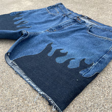 Denim on Fire Distress 5inch Jorts 42W