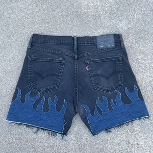 Denim on Fire Distress 5inch Levi Jorts 34W