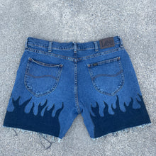 Denim on Fire Distress 5inch Lee Jorts 38W