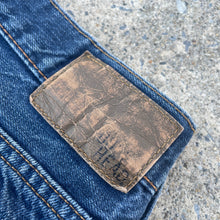 Denim on Fire Distress 5inch Jorts 34W